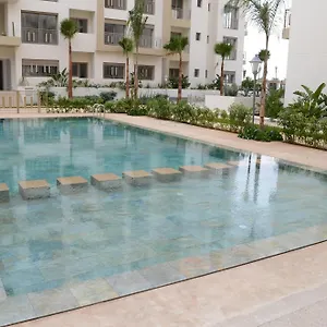 Appartement New Luxury 5 Min Mohammed V Airport, Casablanca